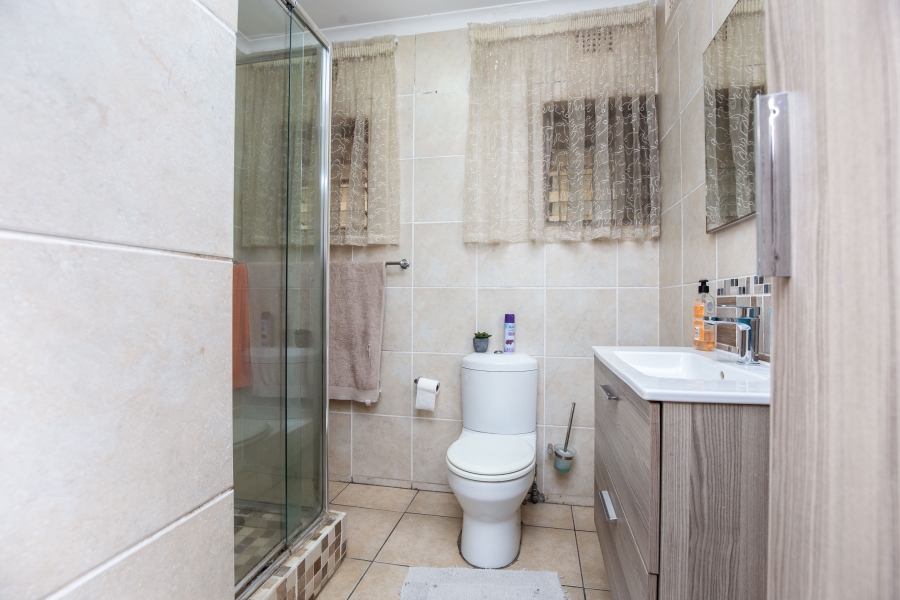 3 Bedroom Property for Sale in Athlone KwaZulu-Natal