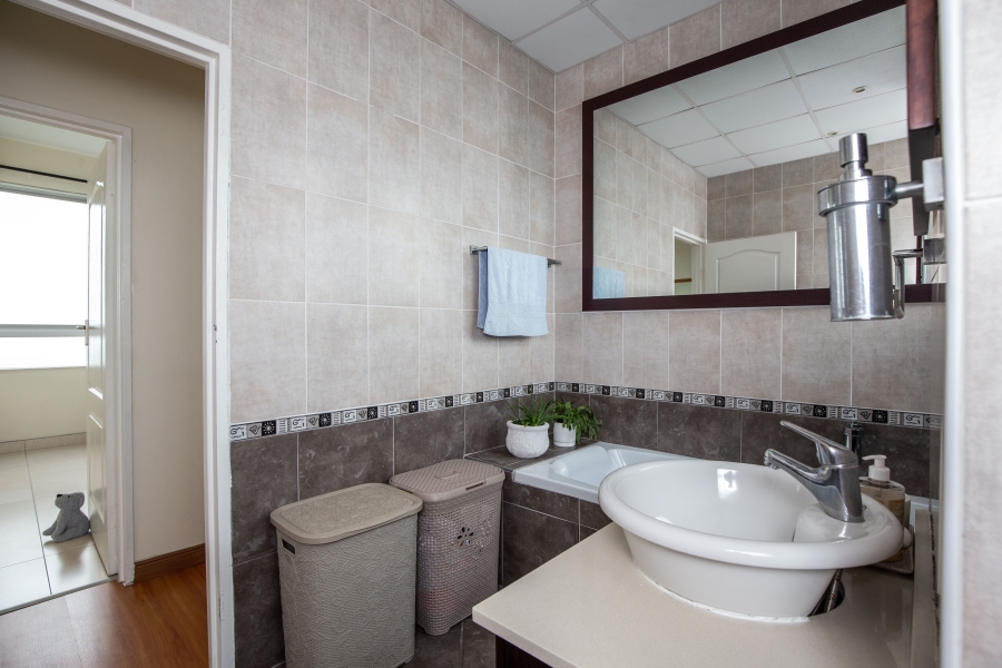 2 Bedroom Property for Sale in Morningside KwaZulu-Natal