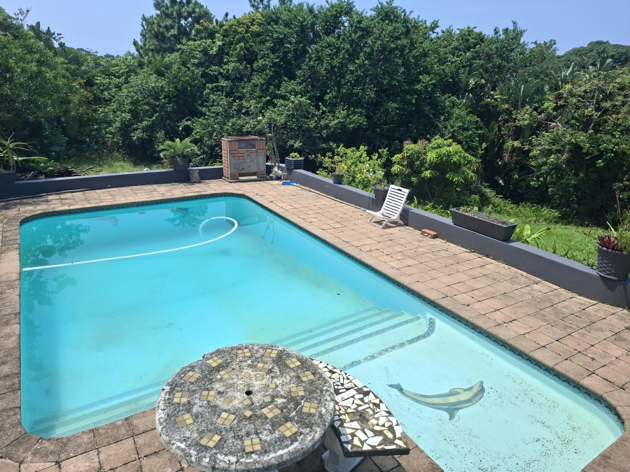 4 Bedroom Property for Sale in Uvongo KwaZulu-Natal