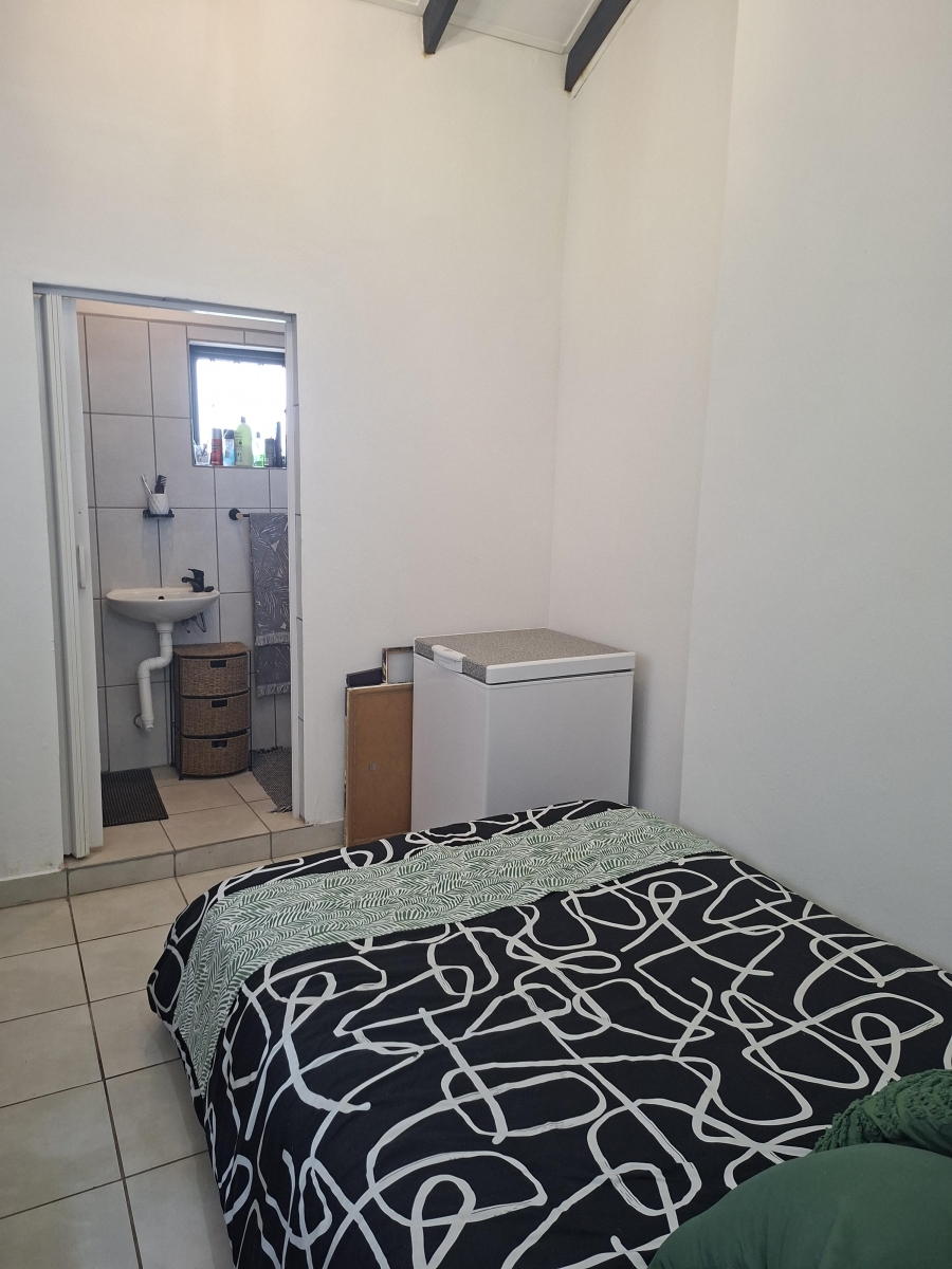 4 Bedroom Property for Sale in Uvongo KwaZulu-Natal