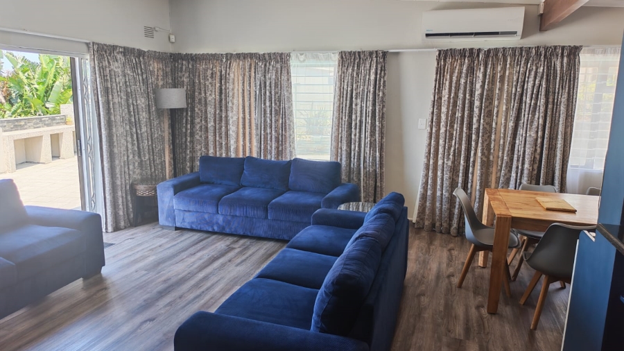 4 Bedroom Property for Sale in Manaba Beach KwaZulu-Natal