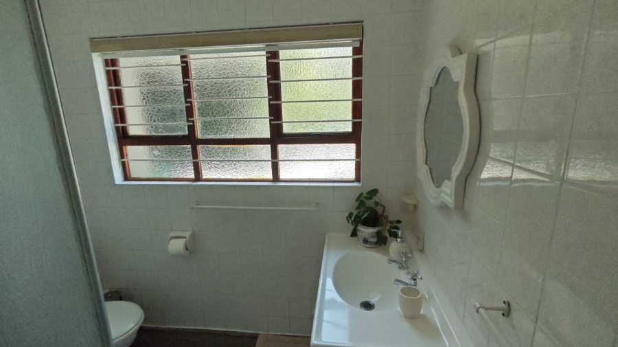 4 Bedroom Property for Sale in Manaba Beach KwaZulu-Natal