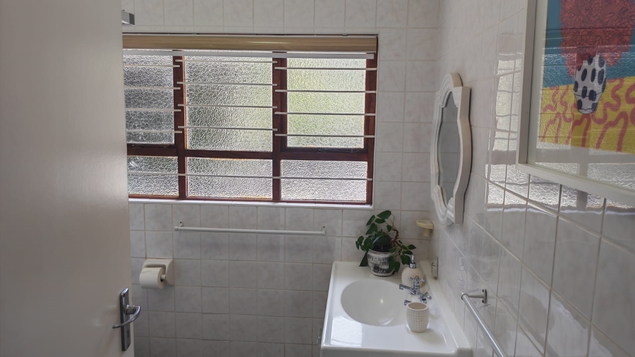 4 Bedroom Property for Sale in Manaba Beach KwaZulu-Natal