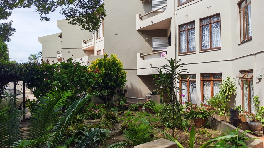 2 Bedroom Property for Sale in Manaba Beach KwaZulu-Natal