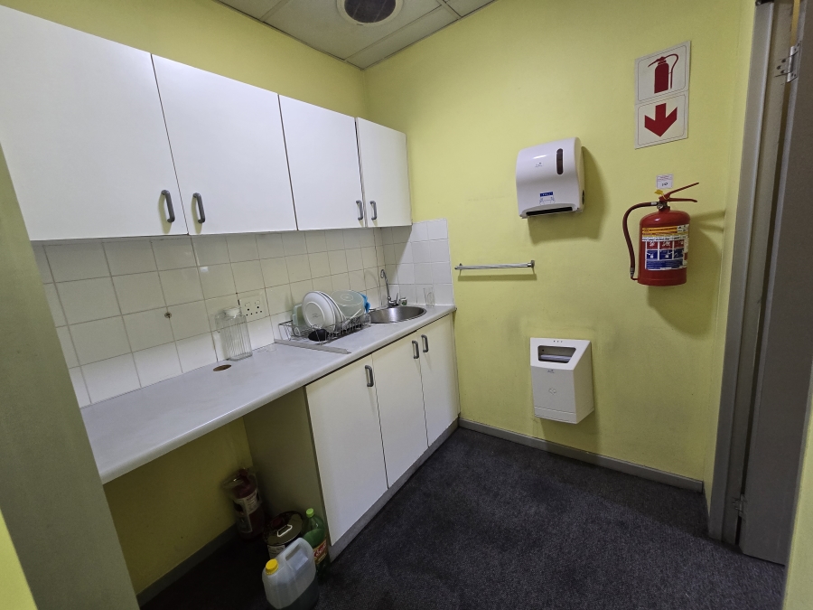 To Let commercial Property for Rent in Westmead KwaZulu-Natal