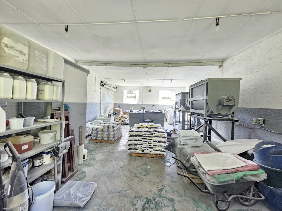 To Let commercial Property for Rent in New Germany KwaZulu-Natal