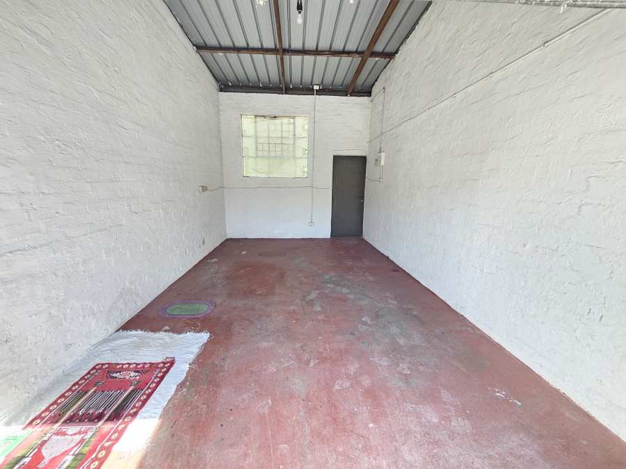 To Let commercial Property for Rent in New Germany KwaZulu-Natal