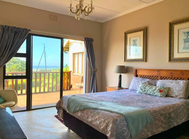6 Bedroom Property for Sale in Hibberdene KwaZulu-Natal
