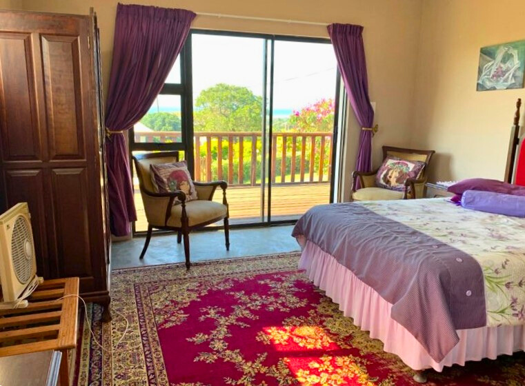 6 Bedroom Property for Sale in Hibberdene KwaZulu-Natal