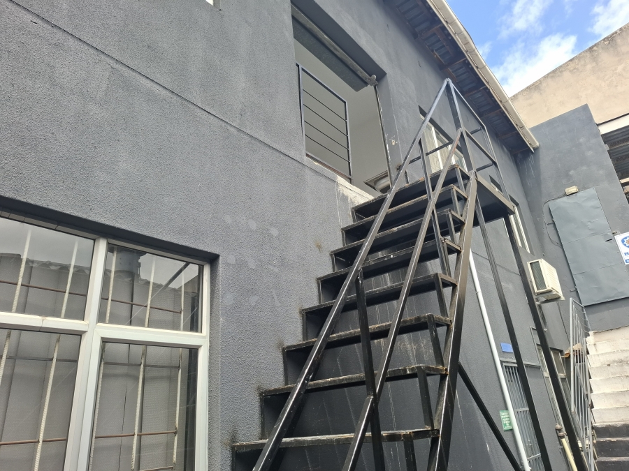 To Let commercial Property for Rent in Windermere KwaZulu-Natal