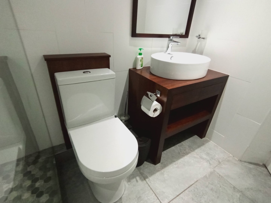 To Let 3 Bedroom Property for Rent in Umhlanga KwaZulu-Natal