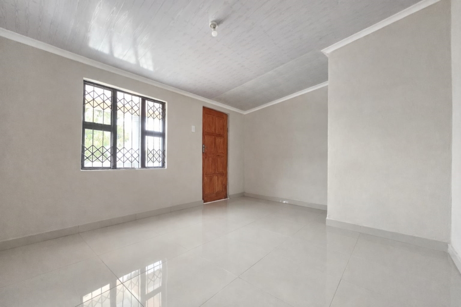 3 Bedroom Property for Sale in Folweni KwaZulu-Natal