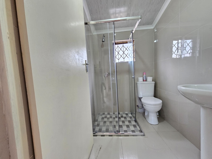 3 Bedroom Property for Sale in Folweni KwaZulu-Natal