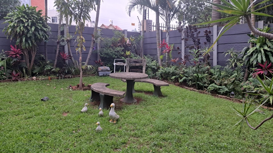 To Let 1 Bedroom Property for Rent in Morningside KwaZulu-Natal