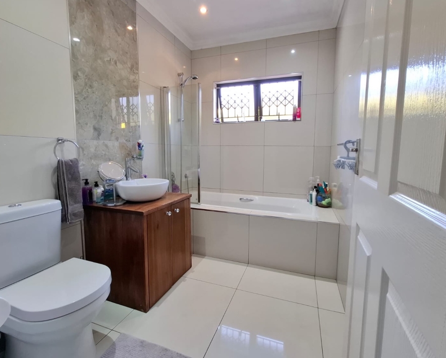 3 Bedroom Property for Sale in Memorial Park KwaZulu-Natal