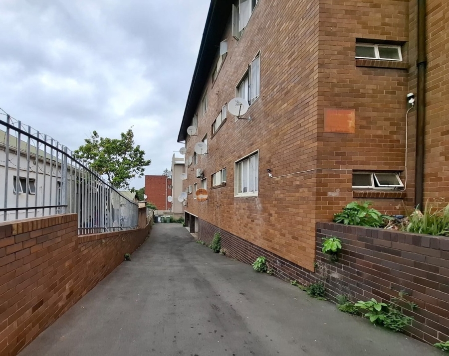 To Let 0 Bedroom Property for Rent in Bulwer KwaZulu-Natal