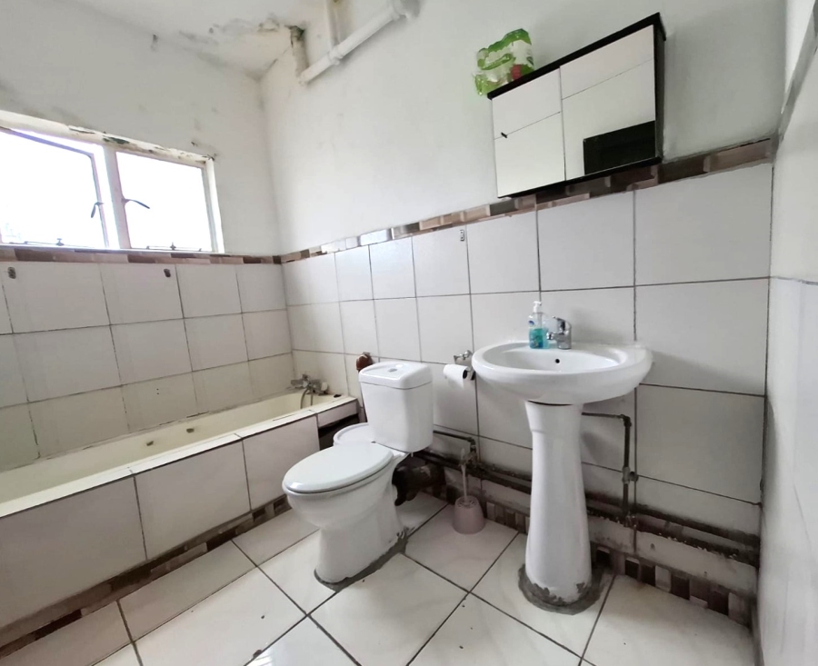 To Let 0 Bedroom Property for Rent in Bulwer KwaZulu-Natal