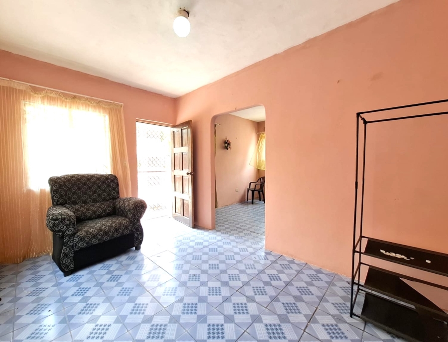 5 Bedroom Property for Sale in Klaarwater KwaZulu-Natal