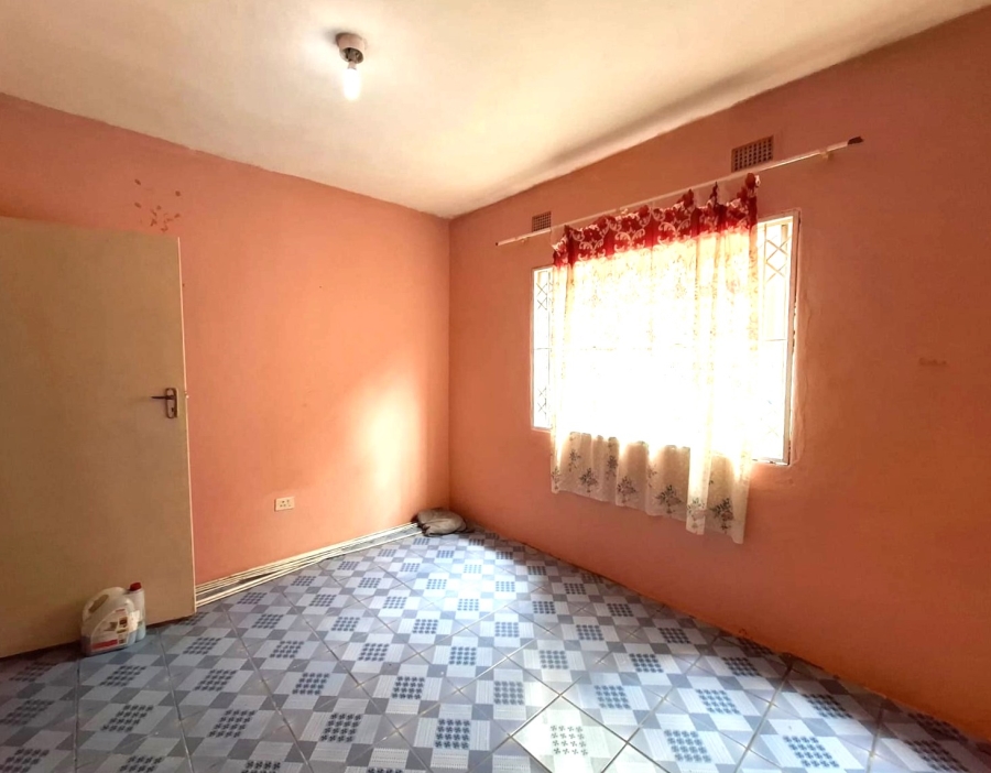 5 Bedroom Property for Sale in Klaarwater KwaZulu-Natal