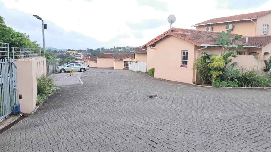 To Let 2 Bedroom Property for Rent in Sherwood KwaZulu-Natal