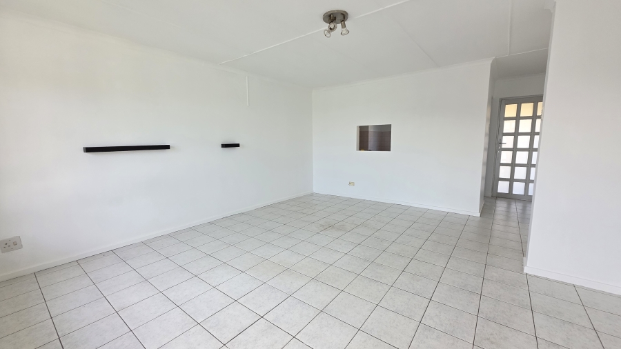 To Let 2 Bedroom Property for Rent in Sherwood KwaZulu-Natal