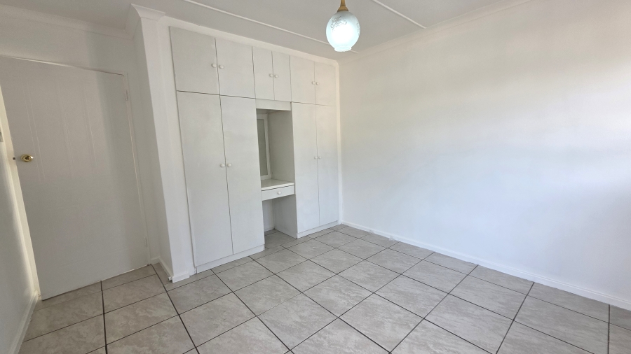 To Let 2 Bedroom Property for Rent in Sherwood KwaZulu-Natal