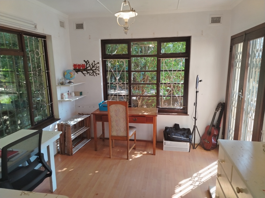 4 Bedroom Property for Sale in Ocean View KwaZulu-Natal