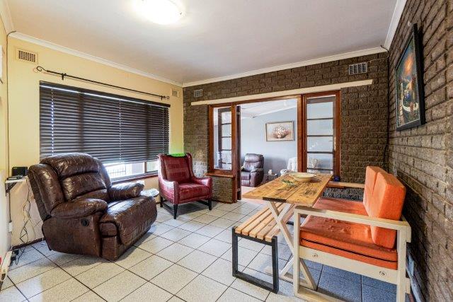 To Let 3 Bedroom Property for Rent in Bluff KwaZulu-Natal