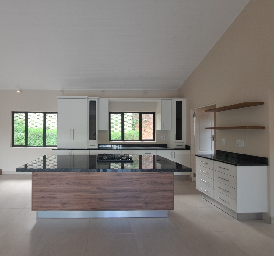 2 Bedroom Property for Sale in Hillcrest Central KwaZulu-Natal