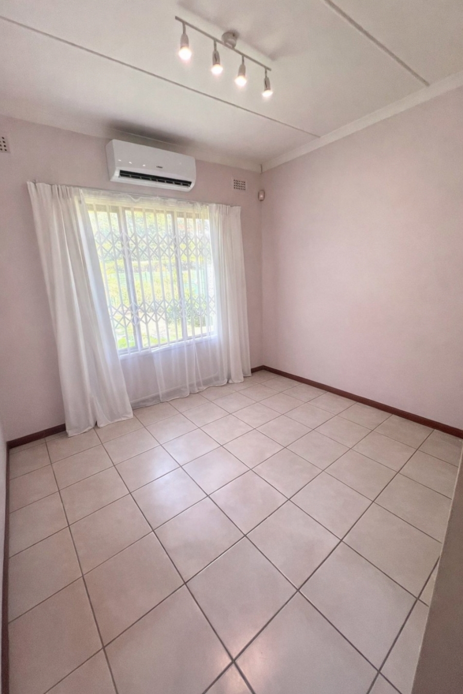 To Let 2 Bedroom Property for Rent in Caversham Glen KwaZulu-Natal