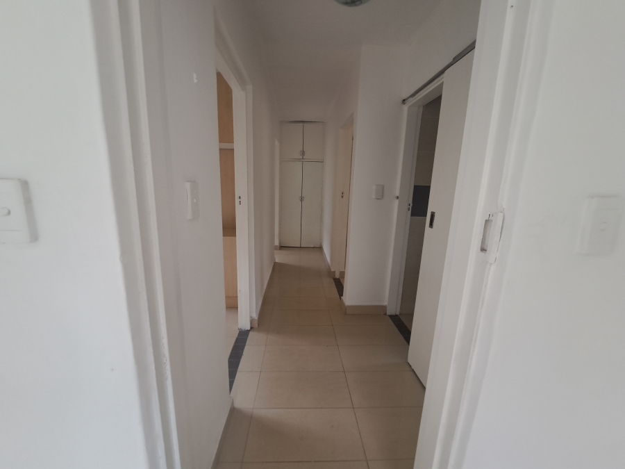 To Let 3 Bedroom Property for Rent in Forest Hills KwaZulu-Natal