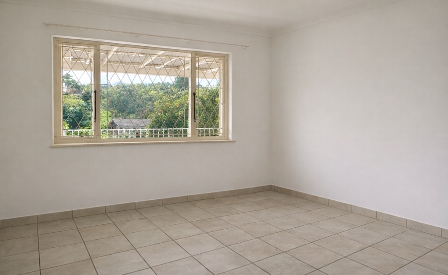 To Let 7 Bedroom Property for Rent in Sarnia KwaZulu-Natal