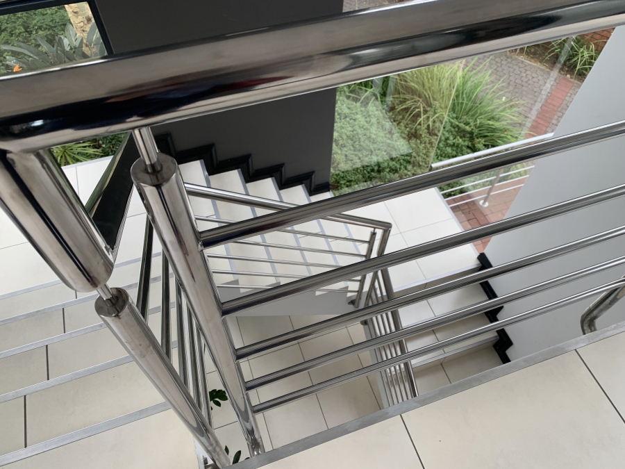 To Let commercial Property for Rent in La Lucia Ridge KwaZulu-Natal