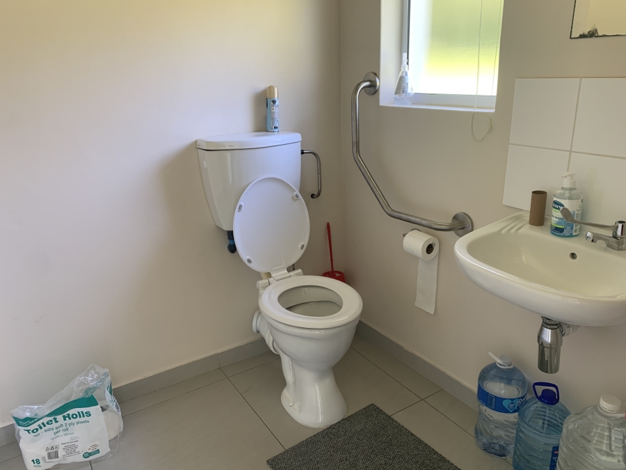 To Let commercial Property for Rent in Mount Edgecombe KwaZulu-Natal