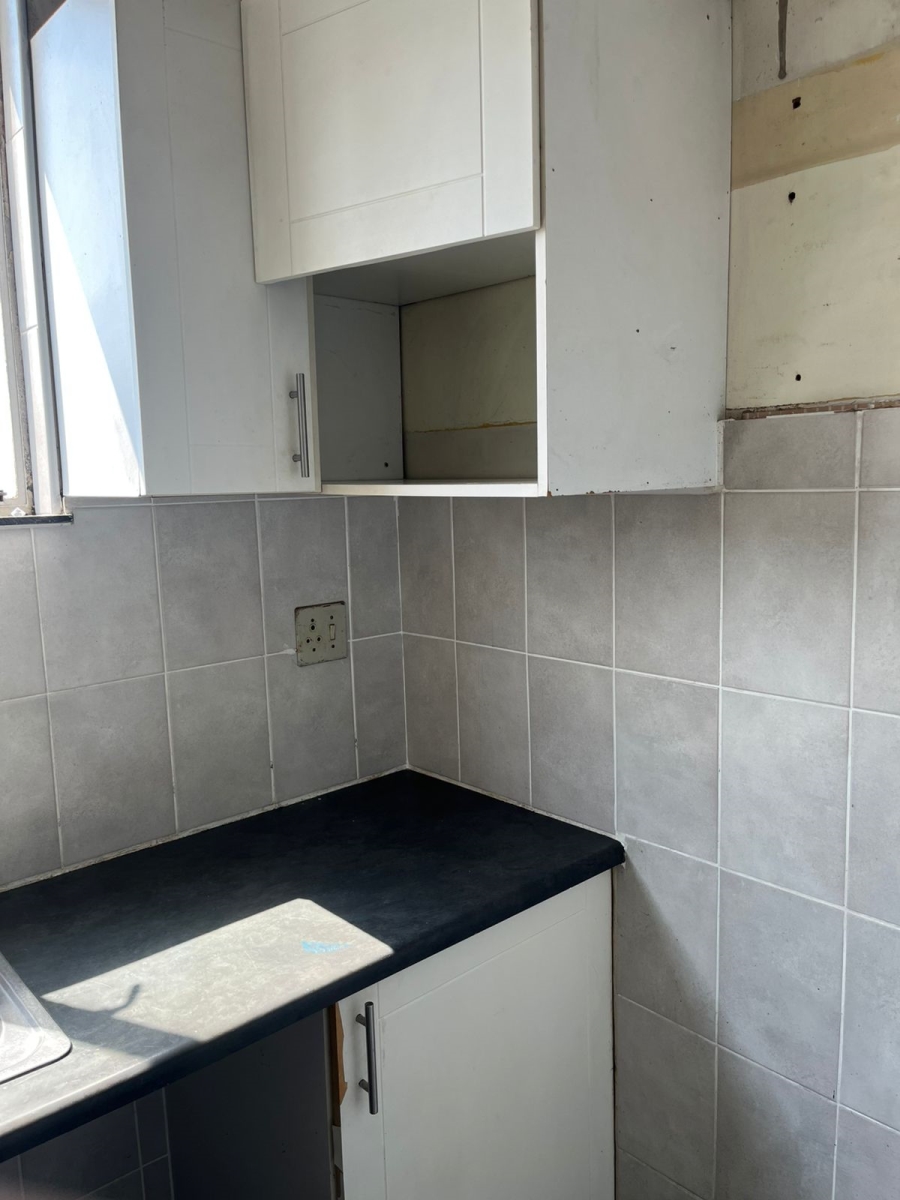 2 Bedroom Property for Sale in Glenwood KwaZulu-Natal