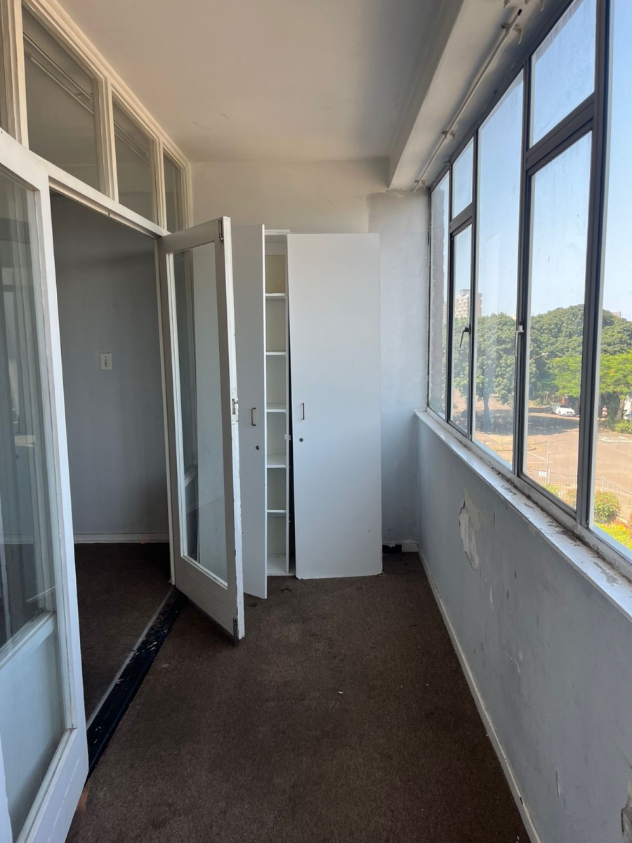 2 Bedroom Property for Sale in Glenwood KwaZulu-Natal