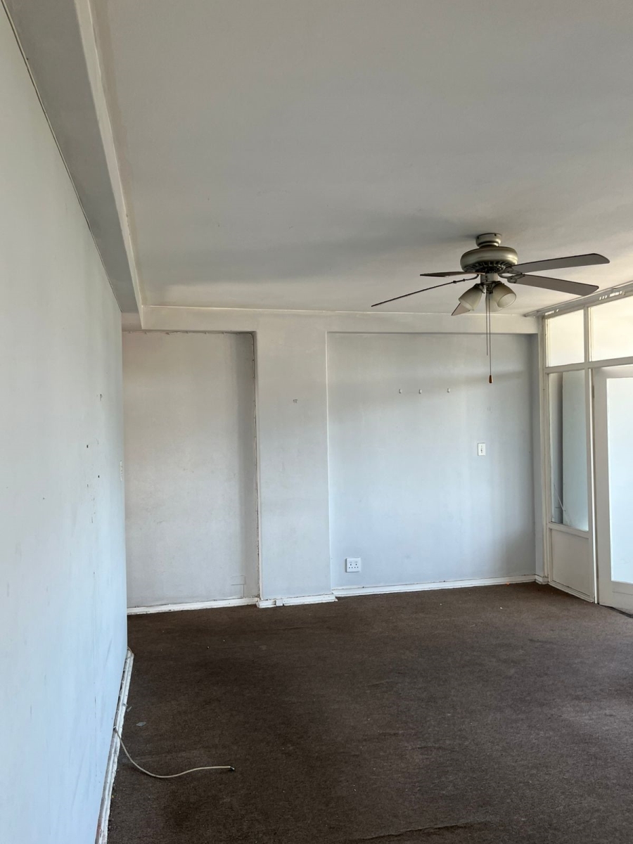 2 Bedroom Property for Sale in Glenwood KwaZulu-Natal