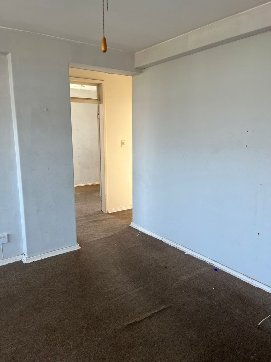 2 Bedroom Property for Sale in Glenwood KwaZulu-Natal