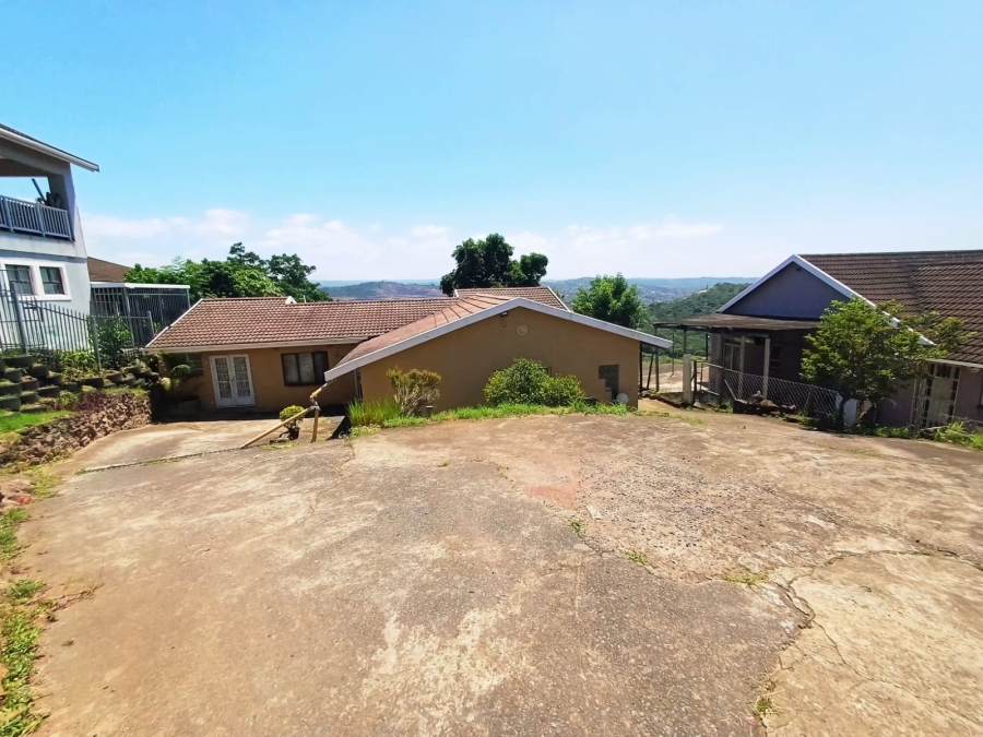 4 Bedroom Property for Sale in Suriya Heights KwaZulu-Natal