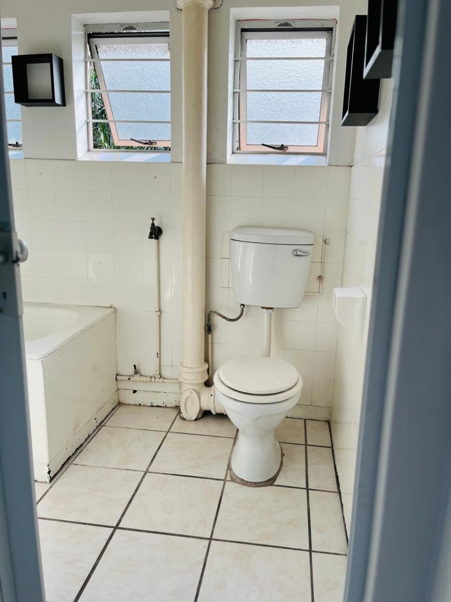 1 Bedroom Property for Sale in Umbilo KwaZulu-Natal