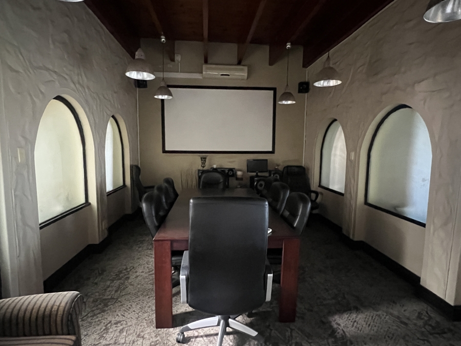 7 Bedroom Property for Sale in Herrwood Park KwaZulu-Natal