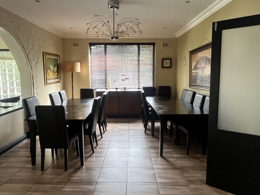 7 Bedroom Property for Sale in Herrwood Park KwaZulu-Natal