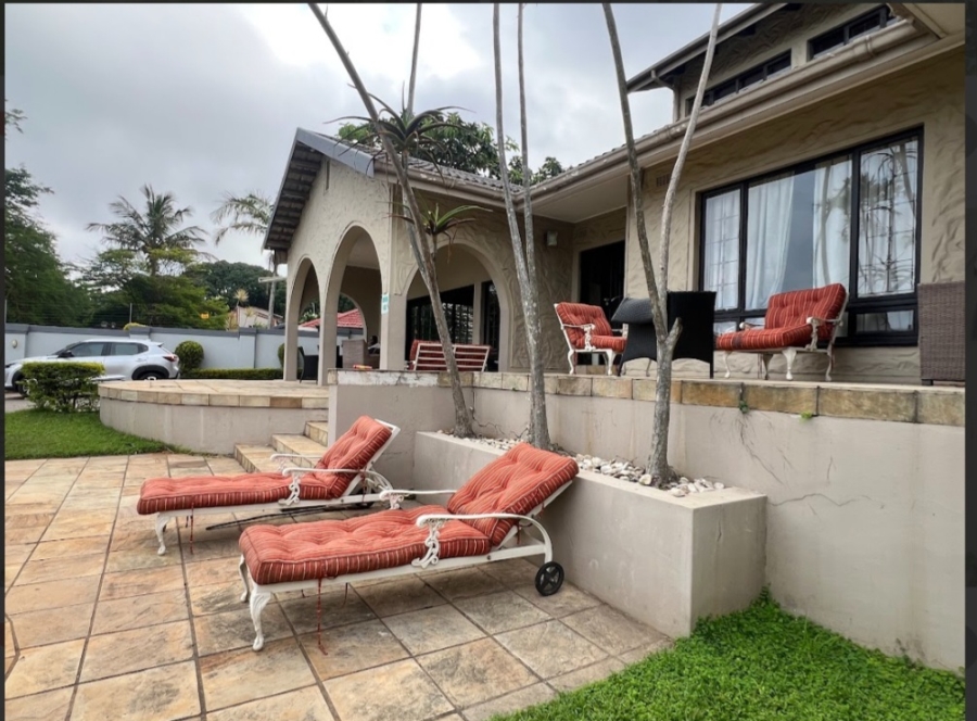 7 Bedroom Property for Sale in Herrwood Park KwaZulu-Natal
