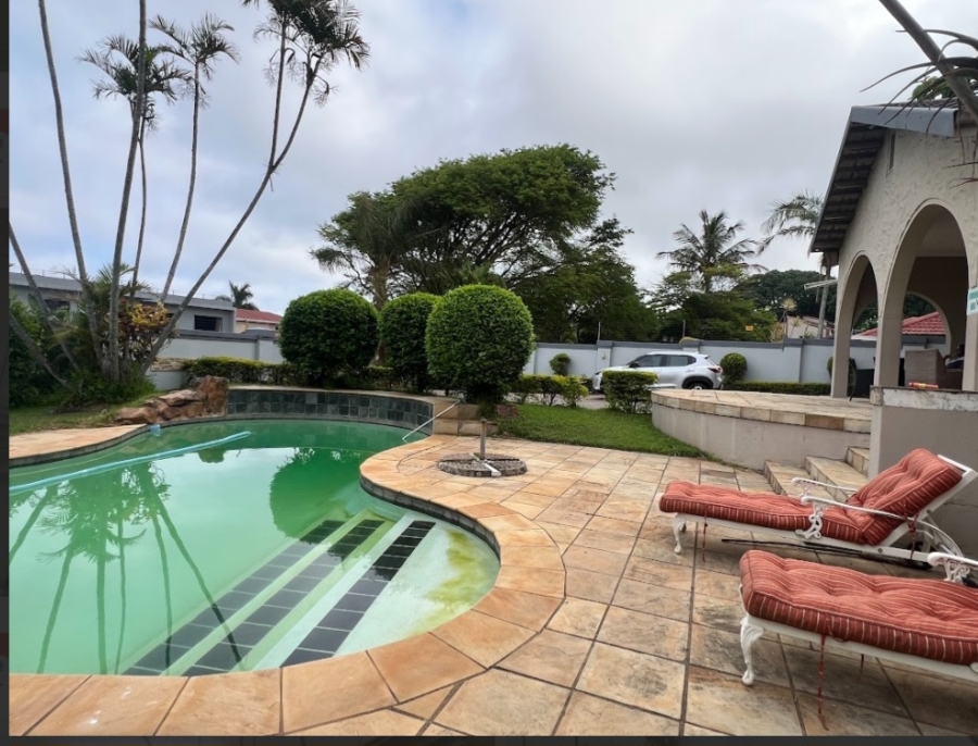 7 Bedroom Property for Sale in Herrwood Park KwaZulu-Natal