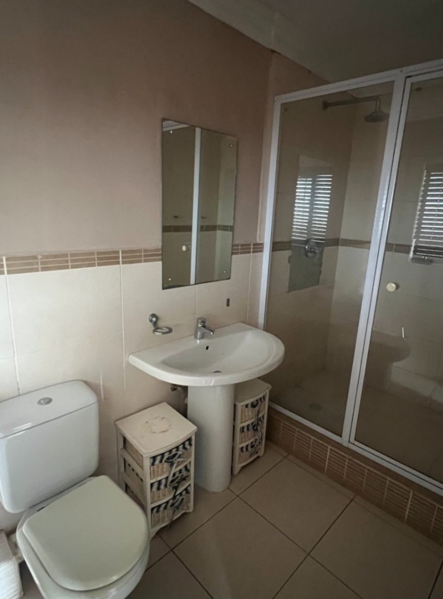 7 Bedroom Property for Sale in Herrwood Park KwaZulu-Natal