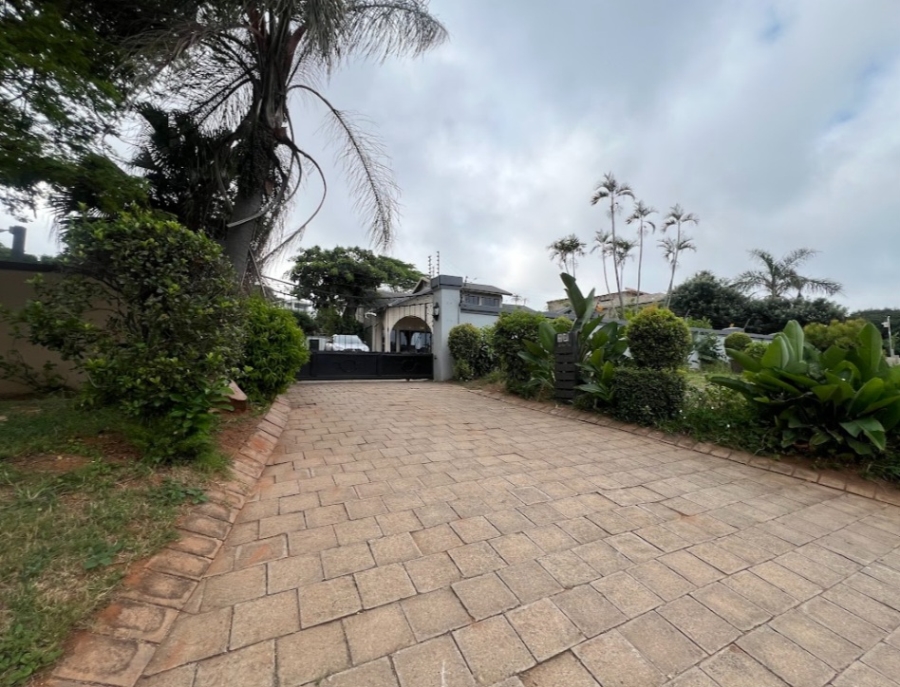 7 Bedroom Property for Sale in Herrwood Park KwaZulu-Natal