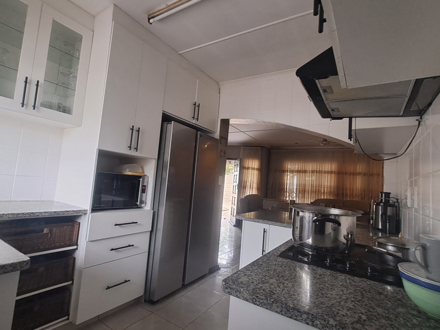 3 Bedroom Property for Sale in Brackenham KwaZulu-Natal