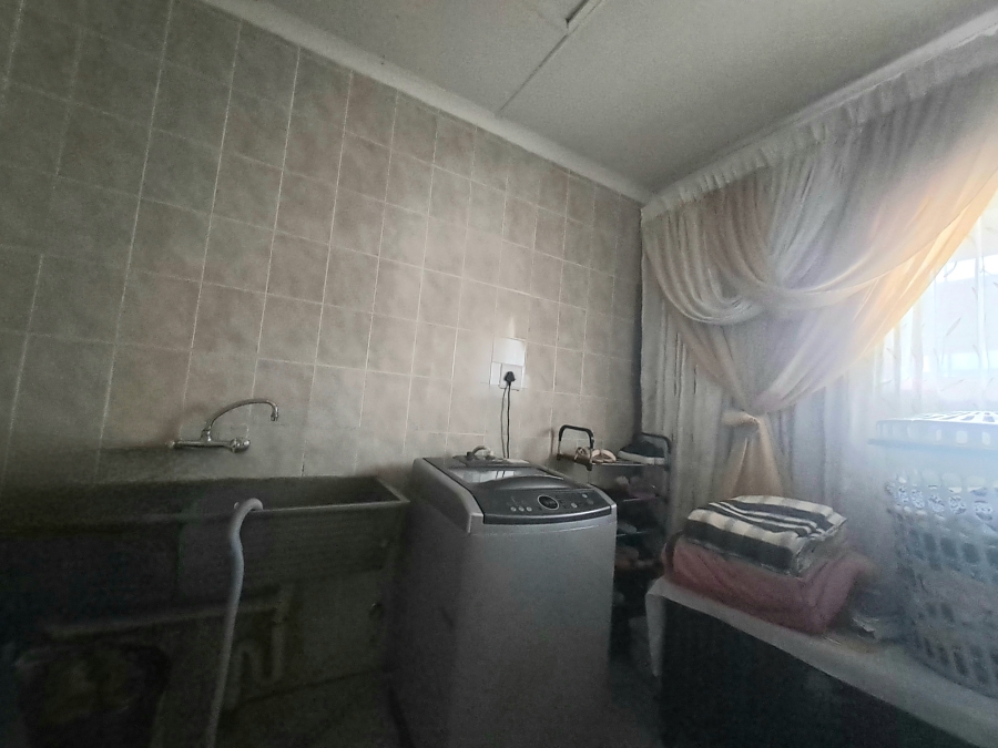 3 Bedroom Property for Sale in Brackenham KwaZulu-Natal