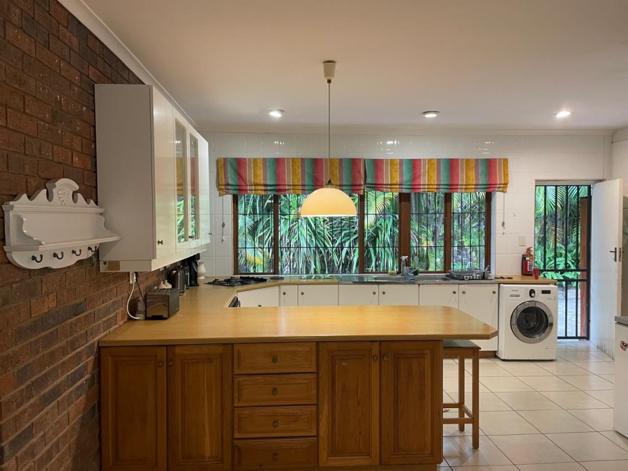 To Let 4 Bedroom Property for Rent in Westville Central KwaZulu-Natal