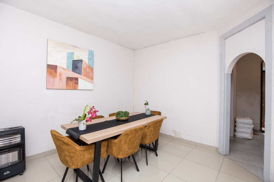 1 Bedroom Property for Sale in Umbilo KwaZulu-Natal